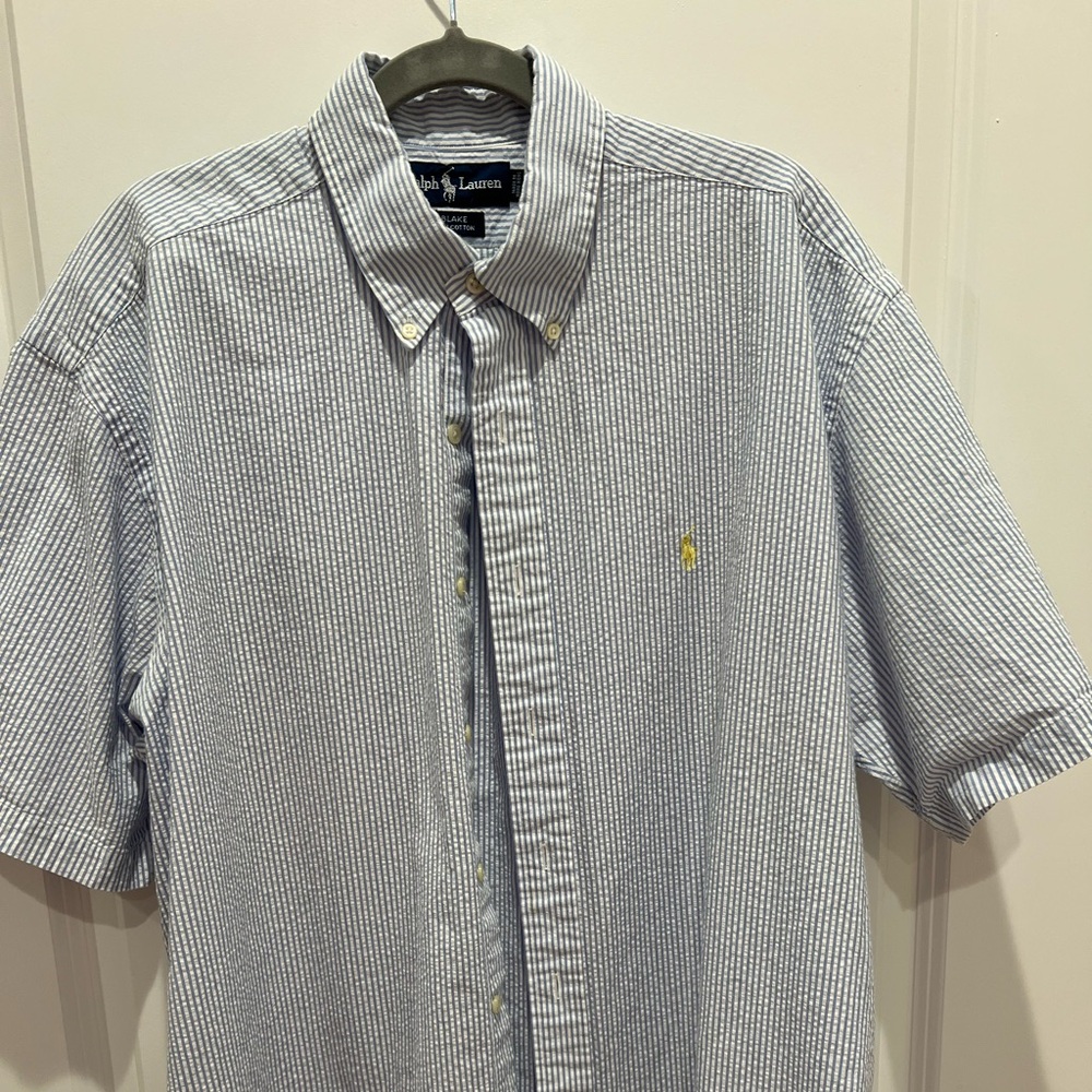 Polo Men’ SS like new shirt.